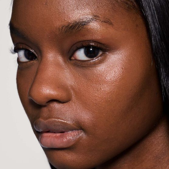 FENTY      SKINSTICK     CONT EBONY